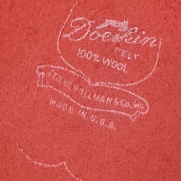 Swan Creations Vintage Peach DoeSkin Felt Derby Hat w/ Sculpted Brim & Bow - Picture 5 of 6